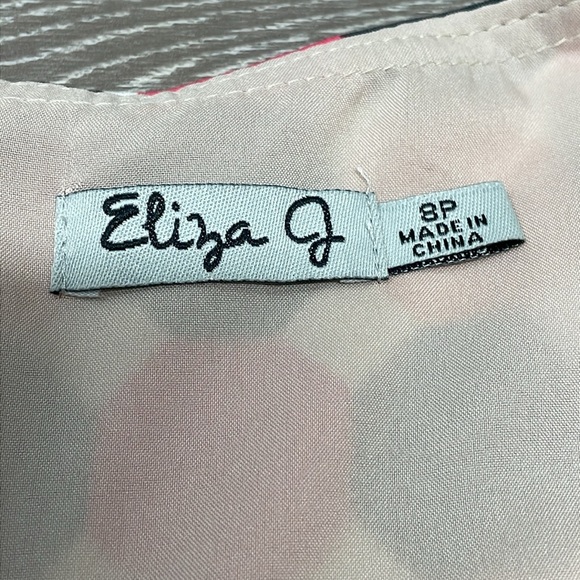 NWOT Eliza J Geo Print Jersey Shift Dress 3/4 Sleeve Exposed Back Zipper 8P - Picture 12 of 16